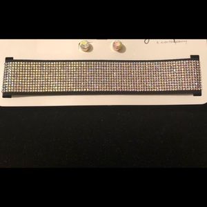 Choker and earring set. multicolor bling!